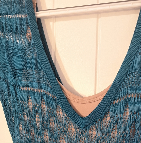 BEBE Teal overlay maxi dress - Picture 4 of 8